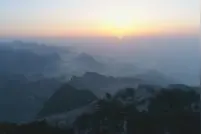 西岳华山景区五一假期每日限流3万人次图片