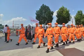 “红枫救援、救在身边” 椒江有了首支民间救援队图片