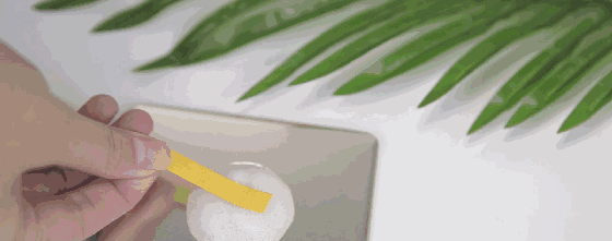 祖马龙身体乳防伪