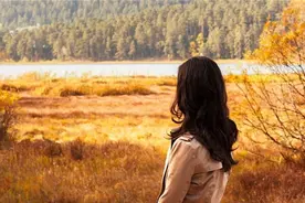 让人秒赞的伤感说说，直戳心窝，看哭无数人图片