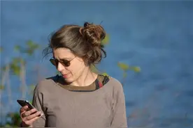 最暖心的话：其实，是我们欠生活一个“努力”图片