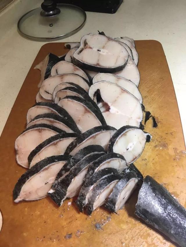 宝宝皮肤上一团团像鸡皮疙瘩