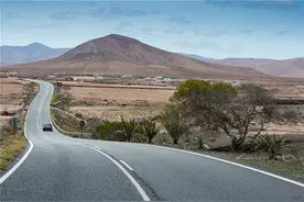 人生道路坎坷 困难我们都要去面对图片
