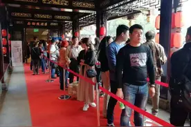 豫园南翔馒头店今天重开！外卖窗口改了新位置，现在能超快买到图片