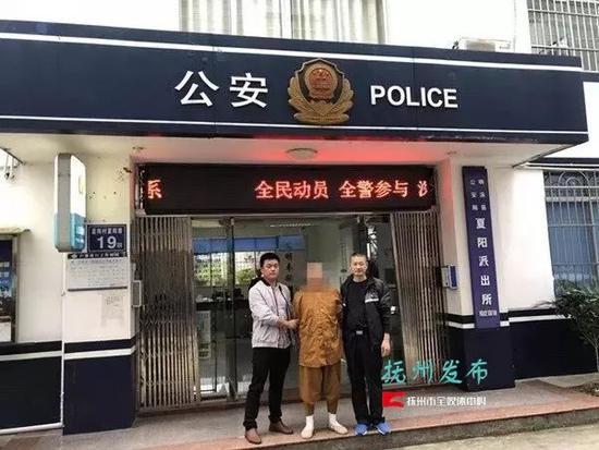 古庙逃生2攻略（男子杀准岳母后潜逃寺庙做和尚20年 民警跨省抓获）