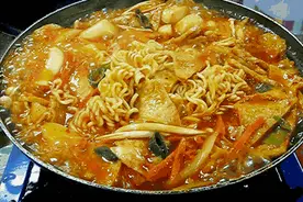 这六种零食已被儿科医生列入“黑名单”! 家长千万别纵容……图片