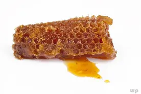 小孩上火喝蜂蜜水可以吗？孩子喝蜂蜜水会上火吗？图片