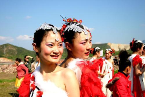 畲族三月三的来历和传说（基层探索丨畲族传统节日三月三的传承与创新）