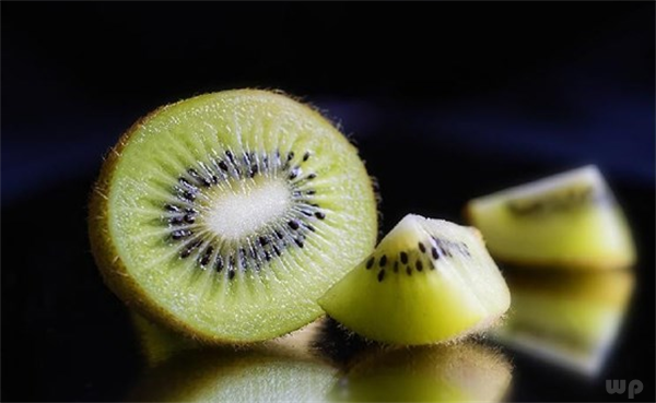 榨猕猴桃汁可以放蜂蜜吗？猕猴桃和蜂蜜榨汁有什么好处？