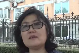 辛苦了！清晨5点就开始派件，“双十一”后的快递小哥不容易！视频封面