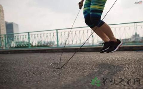 摸高长高的正确方法（做什么运动可以长高）