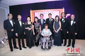 勤奋向上 奉献社区 六位加拿大华人获评“红枫传奇”图片