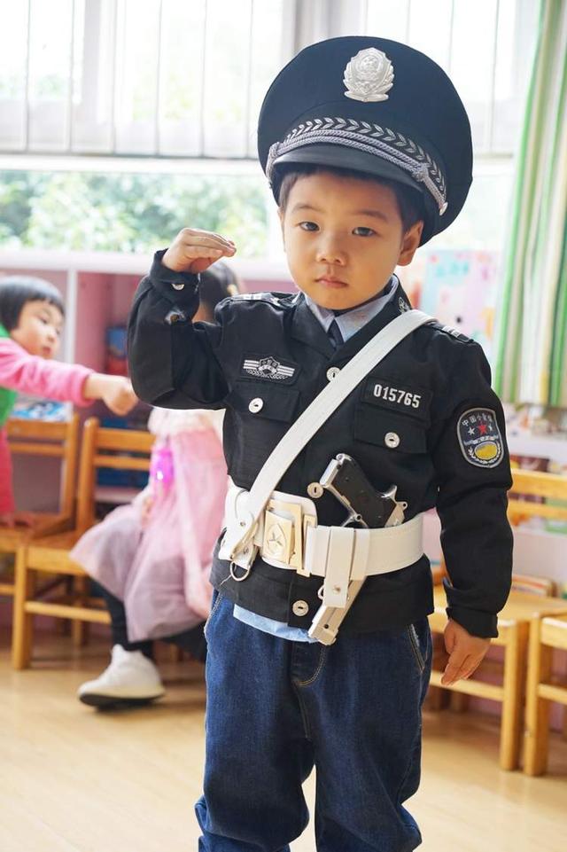 芝麻开门！景凤路上有一个美丽的童话世界被打开