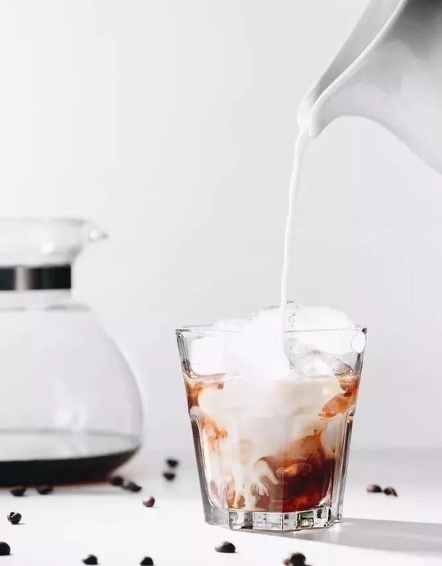 牛奶和豆浆，应该这样喝，做最美丽的女人！