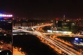 郑州各区域如何发展？都在这12个字里了图片