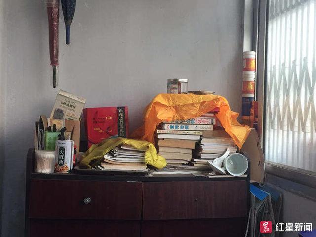 八旬太婆花二三十万买保健品，5600元的“抗癌药”实为土豆汁