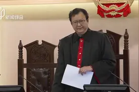 监守自盗！酒店服务员私配钥匙盗窃外币，并且已经不是第一次了！视频封面