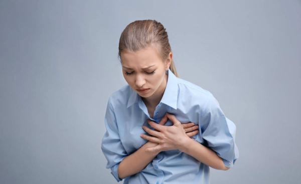 这个部位长了皮疹，最好去检查一下乳腺，乳腺癌可能已经找上你