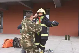 淮安生态新城消防大队培训进校园图片