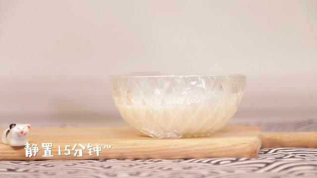 经典中式甜品姜汁撞奶，暖胃驱寒，分分钟学会！