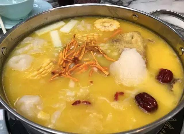花胶冬虫夏草鸡汤 2026年冬虫草花胶煲鸡汤