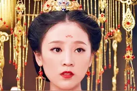 戴金色头饰最美的6大女星，李沁第5，赵丽颖第3，第一盛世美颜图片