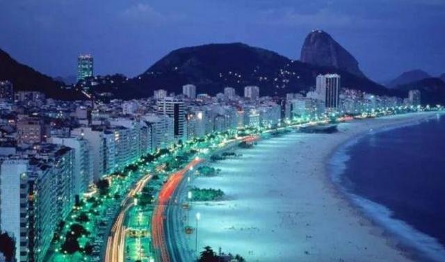 世界上最危险的十大海滩，最后一个是被人毁掉的！