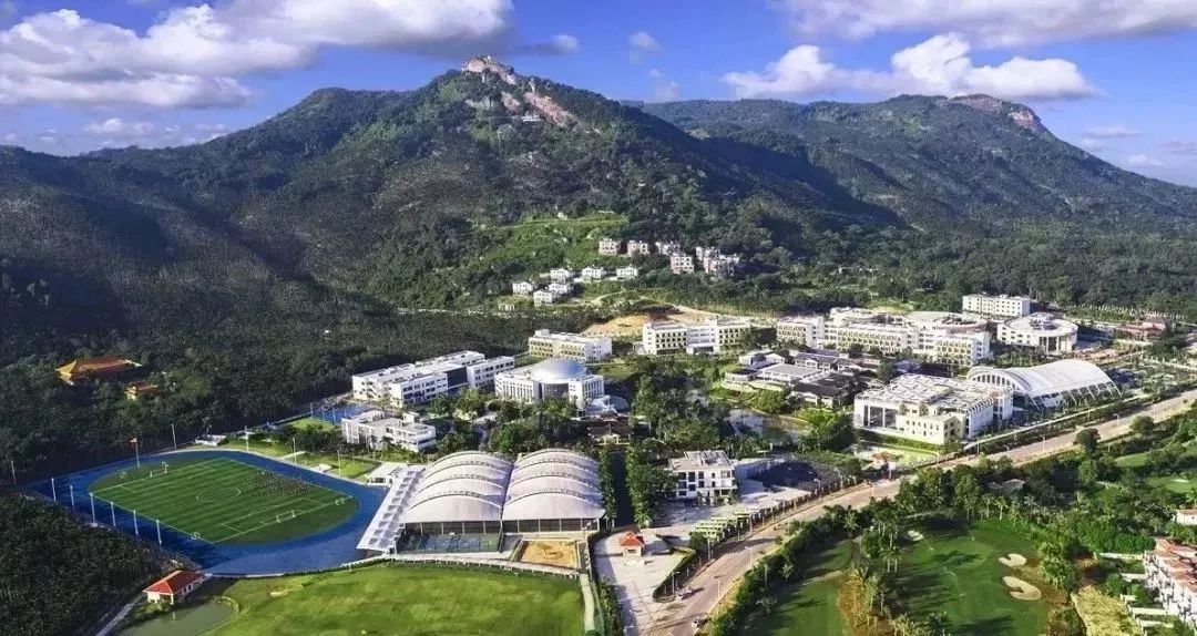 2019年招生咨詢_北京市海淀外國語實驗學校海南校區_北京海淀外國語實驗學校