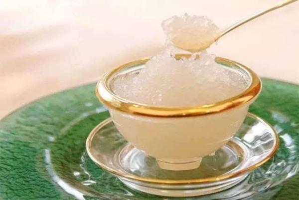 孕期每天吃多少燕窝合适 2026年孕妇每天要吃多少燕窝才合适