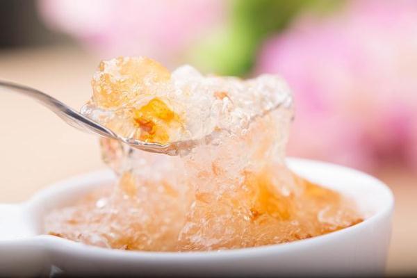 孕期每天吃多少燕窝合适 2026年孕妇每天要吃多少燕窝才合适