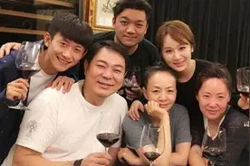 宋丹丹年轻时照片曝光，才懂她为何说杨紫不好看，什么是清水芙蓉图片