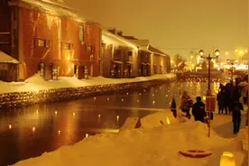 用十个小时，来一场与雪国浪漫的邂逅视频封面