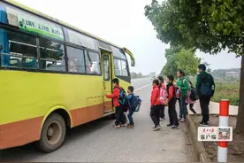 江夏公交一体化已开通34条乡村线路，时间更短票价更低图片