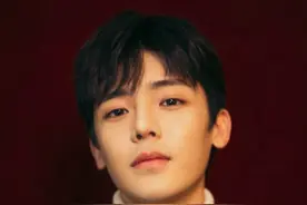 侯明昊做客《非常静距离》走心讲述成长经历图片