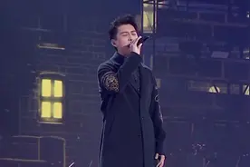 靳东一首《我是真的爱你》尽显男人成熟韵味！太迷人！视频封面