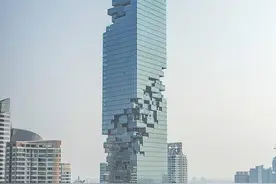 这是什么高楼？建完就像要塌了一样，还打马赛克？图片