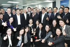 这款APP能降低小微企业贷款成本 李克强：评估可行后要向全国复制推广图片