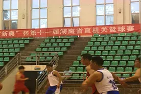 事业编招考第一名被指“篮球赛冠军”身份造假 官方：是他队友造假视频封面