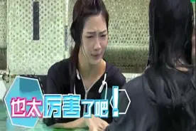 泳池里的憋气比赛，少女憋气太强悍，引出水美人夸赞！视频封面