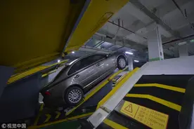 新“姿势” 平面斜置式停车库了解下图片