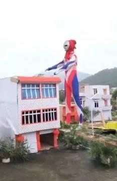 中国网友自制“土味版奥特曼”火了，还“感动”了原版设计师