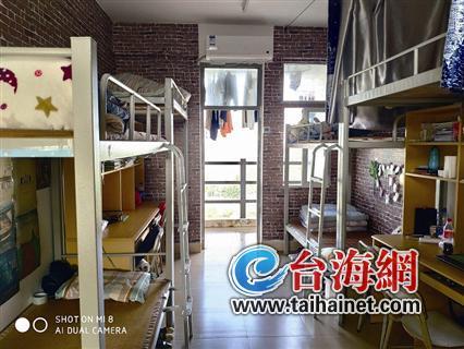 少女风复古风 厦门高校大学生宿舍公寓玩起高颜值改造