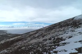 冰封“天湖”纳木错视频封面