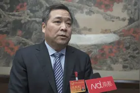 荔湾区委书记陈小华：擦亮荔湾“文化”品牌 老城区注新活力视频封面