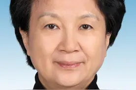 赵素萍同志简历图片