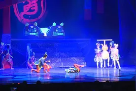 创新融合剧《老鼠嫁女》首演视频封面