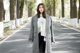 方安娜时尚街拍气质出众 温柔目光分外抢镜图片