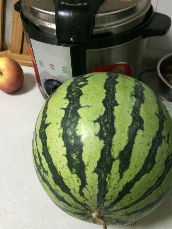 女人吃什么滋阴养巢 2026年女人滋阴最厉害的食物 女人吃什么滋阴养巢 2026年女人滋阴最厉害的食物