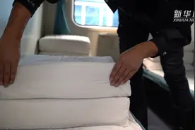 春运暖镜头｜这家“洗衣店”全年无休，专产“豆腐块”视频封面