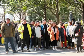 东方卫视《人生加减法》落地上海 400斤胖子跳街舞炸翻全场图片